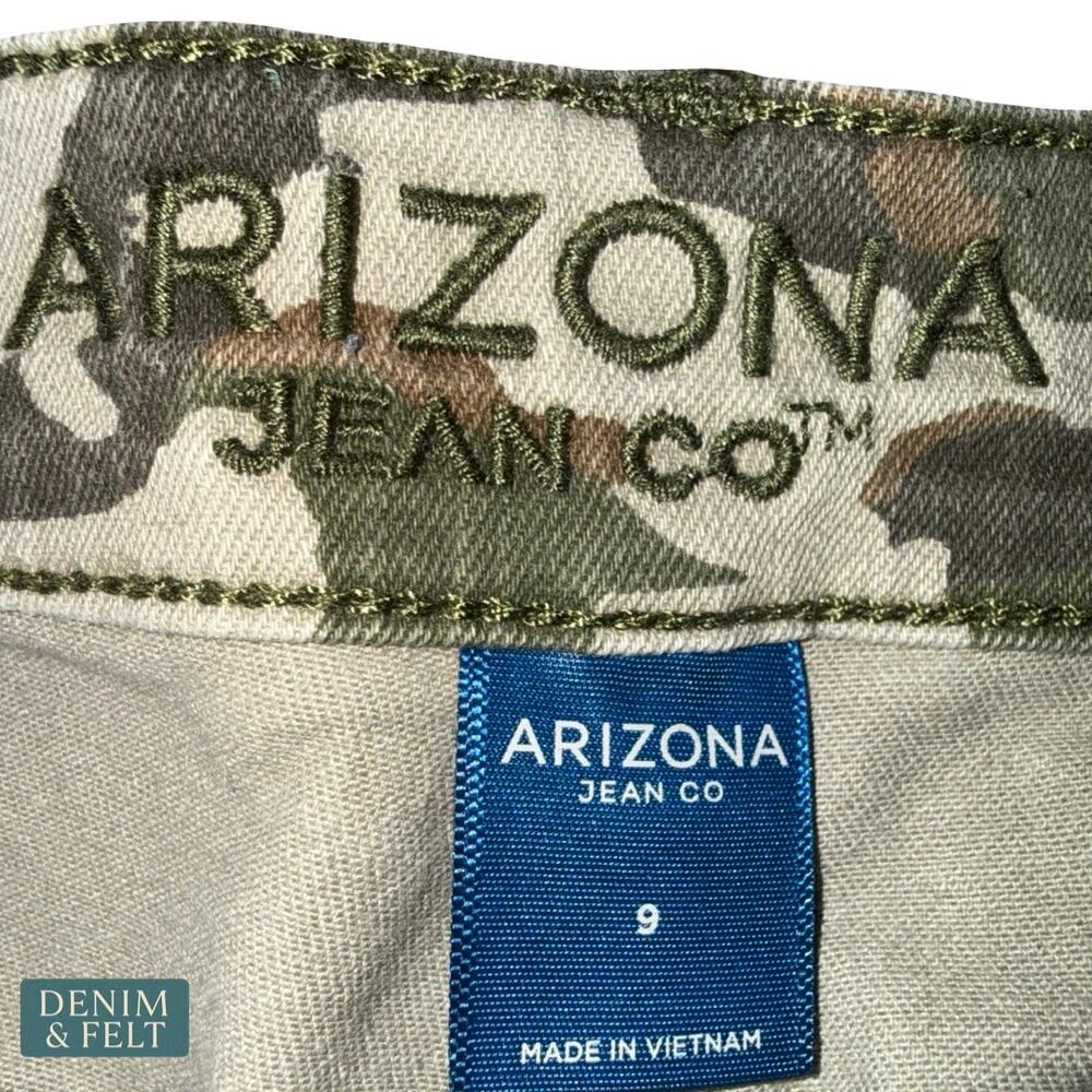 Arizona Jean Company Camo Denim Shorts in Green and Tan - Picture 4 of 4
